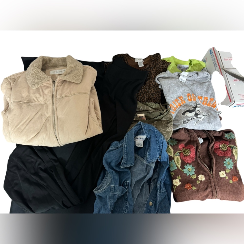 Bundle as is women large clothing bundle